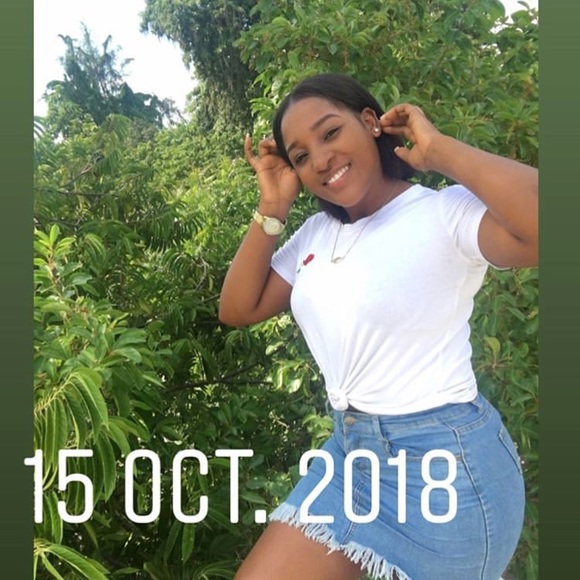 Meet your Posher, Merigene - Picture 1 of 1